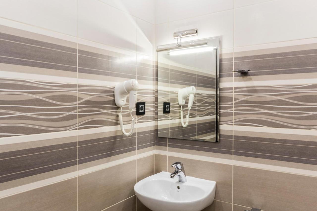 Madison Inn Suites - Wilson'S Square Belgrad Zimmer foto